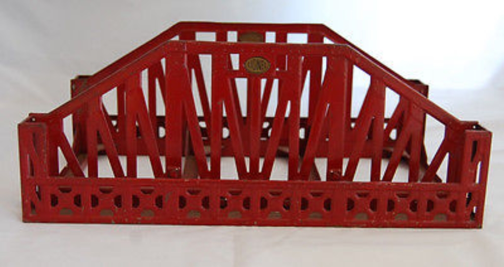 lionel-prewar-standard-guage-metal-no-280-signal-span-red-bridge-6fbe72f3322b8a77d81cc4d77b761167.jpg